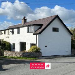 Ty Gwyn Holiday Cottage - Llanbedr Dyffryn Clwyd - Ruthin