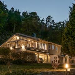 Lovely Home In Uddevalla With Kitchen