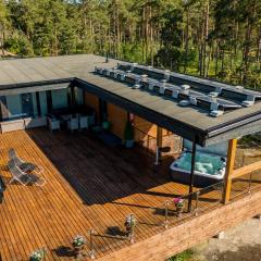 Seaview villa with jacuzzi