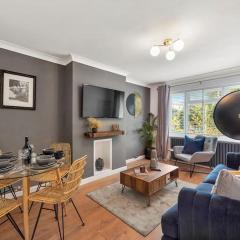 Stylish Maisonette near the heath with Free parking & Wi-Fi