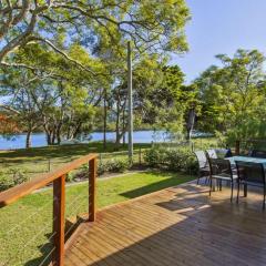 Patonga Sunset - Waterfront Holiday House