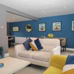 Quarry House,Chic and Quirky 3 Storey Home, Lake Access