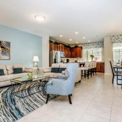 Beautiful Townhome wPool &FREE Resort Access