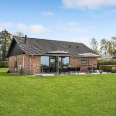 Beautiful Home In Ølsted With Sauna