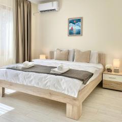 Great 2BDR Apartment in the Centre for 6 Guests