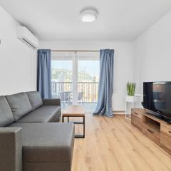 Modern Elegance Apartments Wrocław with AC by Noclegi Renters