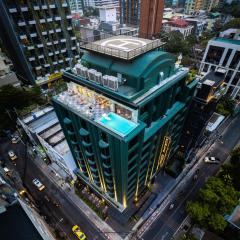 Public House Hotel - Sukhumvit 31