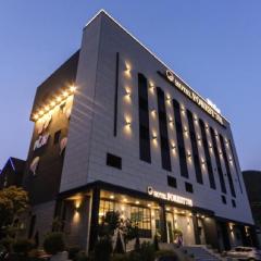 Forest 701 hotel