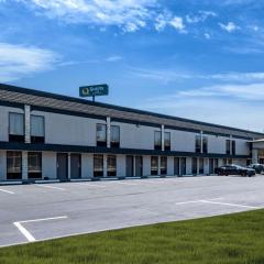 Quality Inn Cleveland North