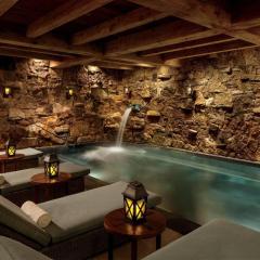 Bachelor Gulch Ritz-carlton 1 Bedroom Mountain Residence With Ski In, Ski Out Access, Hot Tub, And Full Service Spa