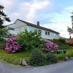 Holiday home with seaview in Flekkefjord