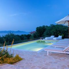 Serene villa Meganisi - Seaview & Exclusive Pool