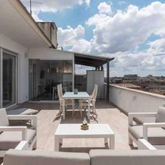 Luxury Penthouse at metro Libia