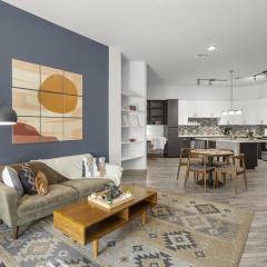 Modern 2BR CozySuites on Town Lake waterfront 03