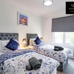 Deluxe Apartment in Southend-On-Sea by Artisan Stays I Weekly or Monthly Stay I Relocation & Business