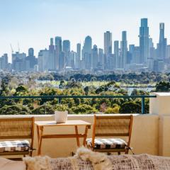 Spectacular views over Albert Park