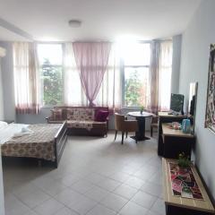 10 apartmants Olimpia MIR