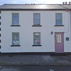 3 bed corner terrace house by the sea Wicklow town