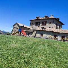 Casas Pirineo, Ainsa