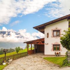 Gorgeous Home In Pill With House A Mountain View