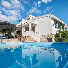 Apartments Davor