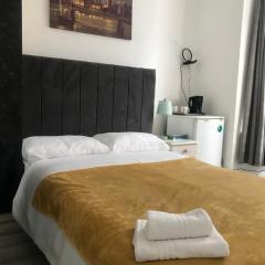 Double Room Central Location