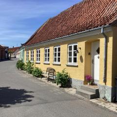 Lækkert byhus i hjertet af Marstal