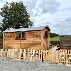 Spinney View Huts