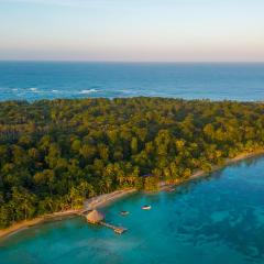 Casa Cayuco Eco-Adventure Lodge