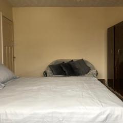 Budget London Room