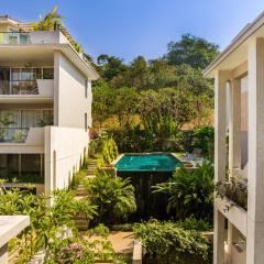 El Reino Elegant 2&3BHK Apartments 10 Minutes to Candolim with Pool & Kitchen, Wifi, Security