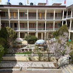 Hotel Galdan Continental