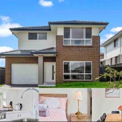Brand new fancy house in the heart of Leppington