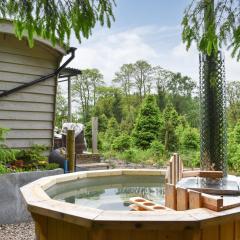 Spruce Shepherds Hut