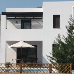 3 Bed Villa In Lardos Village