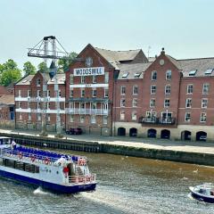 Riverside Apartment at Woodsmill Quay