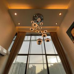 Studio Loft Empire Damansara Free WiFi & Parking