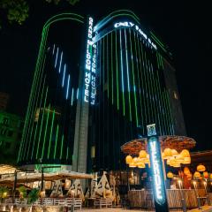 Grand Mildom Hotel