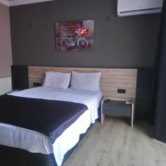 Grand Faik Hotel