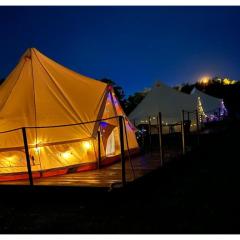 Grădina Magică a Lavandei Glamping