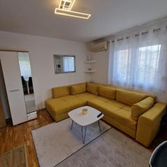 APARTMAN MAOR