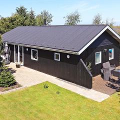 4 person holiday home in Vinderup-By Traum