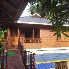 Mundromocktail Tourist Home