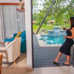 Villa Aurora with Jacuzzi in La Fortuna