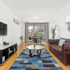 A Comfy Studio for 5 Next to Darling Harbour