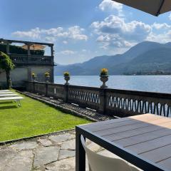 Exclusive-LakeView Bella Vista Orta G&G