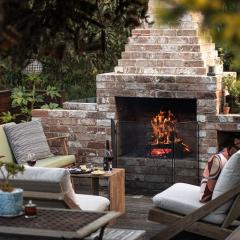 Driftwood Rest Binalong Bay Sleeps 4
