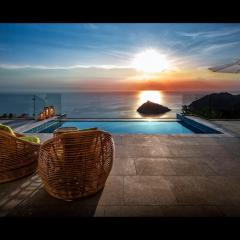 Karma Luxury Villa