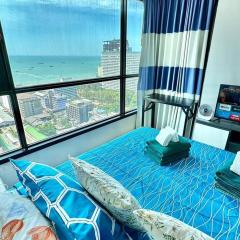 The BASE Central PATTAYA 2BED King&Queen on Sky