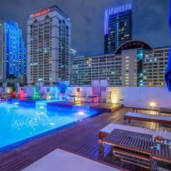 Night Hotel Bangkok - Sukhumvit 15